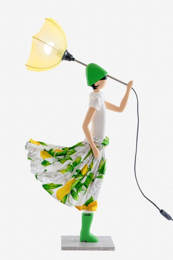 Tonlka Lady Lamp