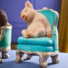56309 Pig on armchair (2)