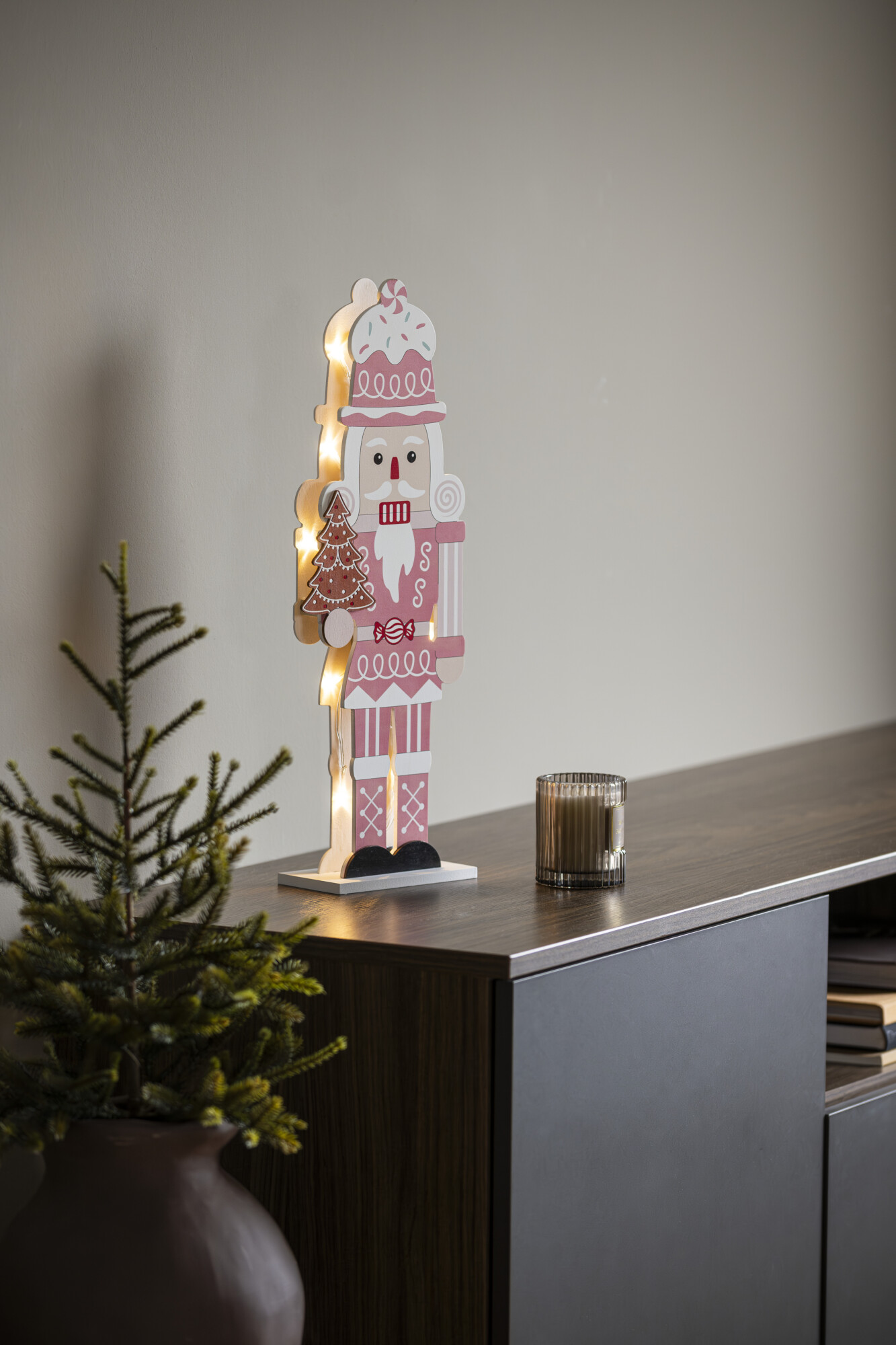 3242-340 Pink Nutcracker 3242-340 Pink Nutcracker