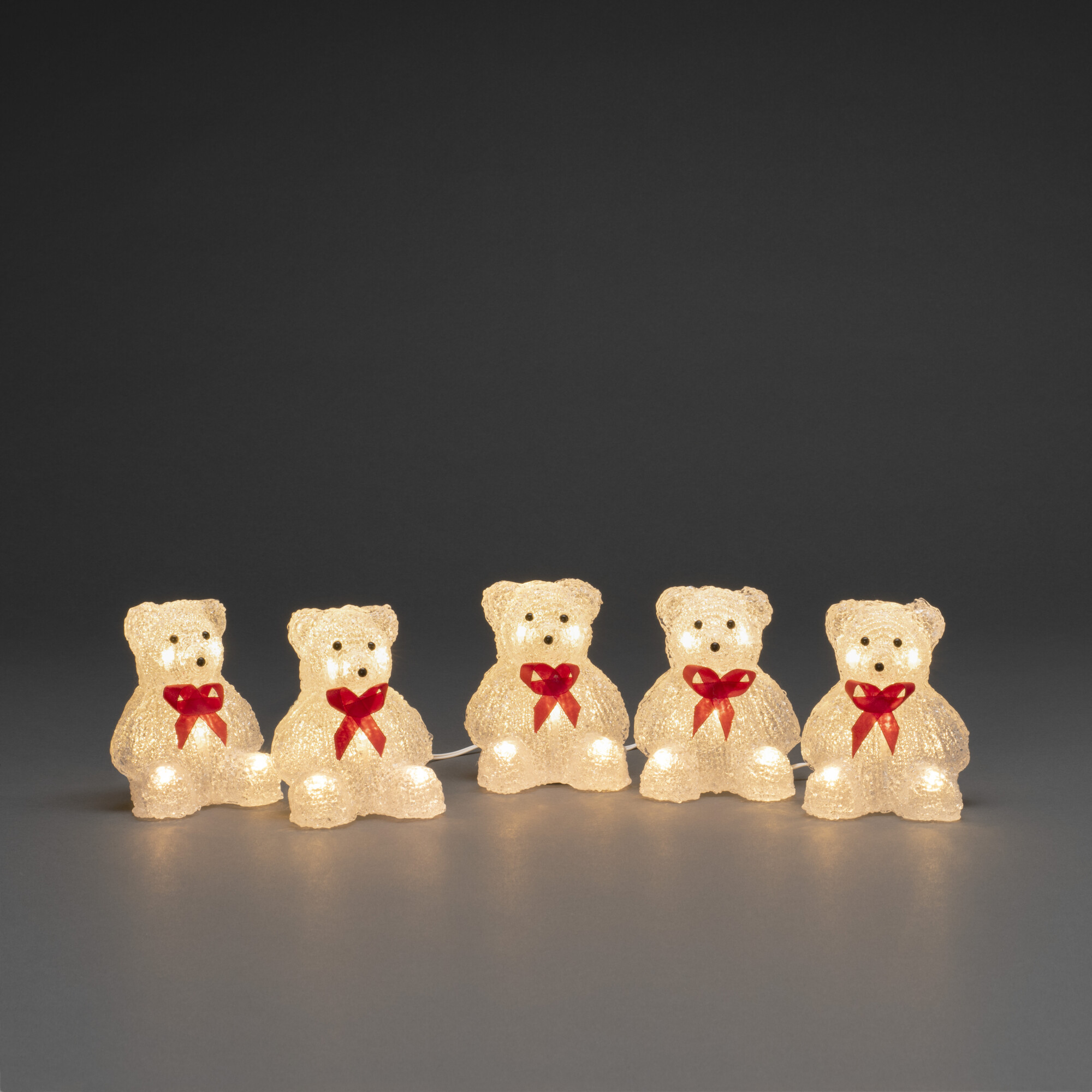 6231-103 Set of 5 Acrylic Polar Bears 6231-103 Set of 5 Acrylic Polar Bears